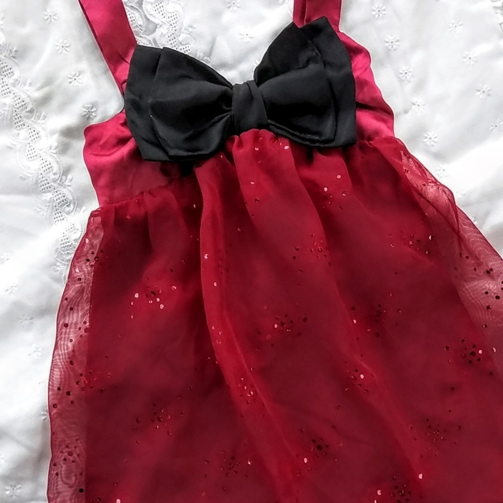 She's The One Girls Red Glitzy Size 4 Dress